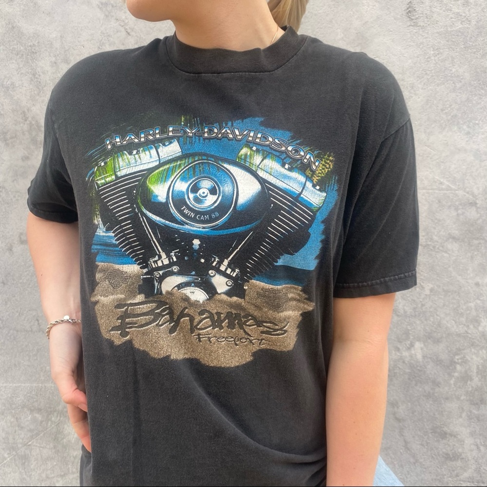 VINTAGE Harley Davidson Graphic Tee Bahamas - Picture 4 of 9